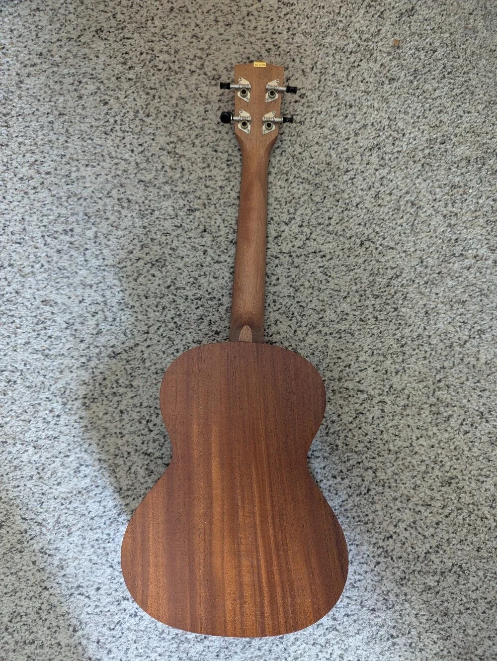Kala Soprano Ukulele in Warm Mahogany - Picture 4 of 6